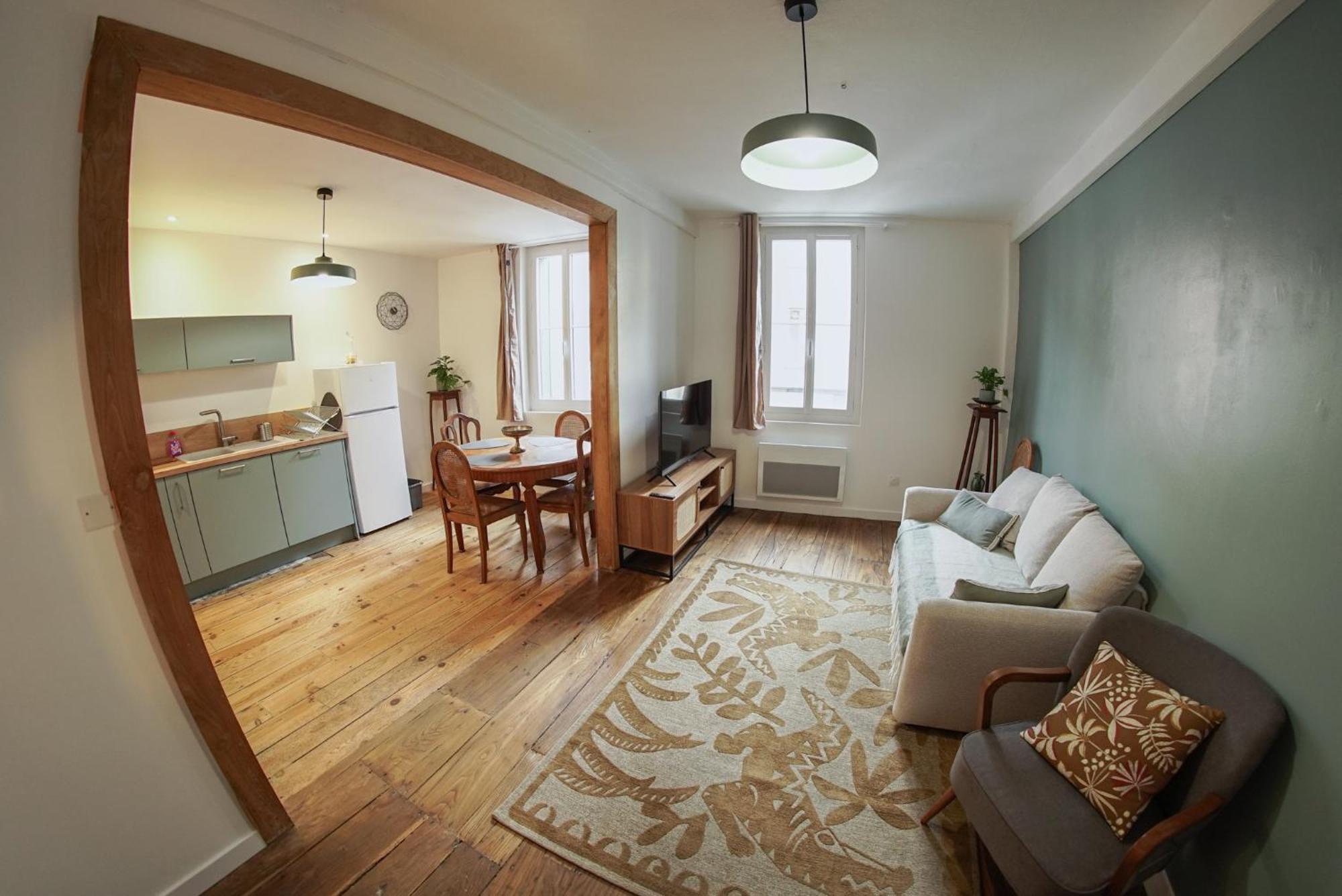 Le Montarrouye Appartement Pour 2 A 6 Personnes Bagneres-de-Bigorre Exterior photo